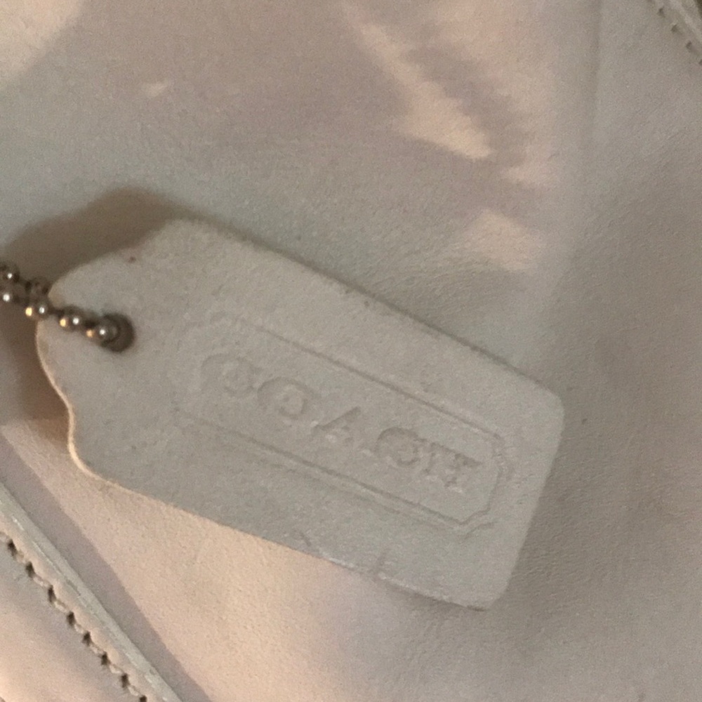 Summer white purse - Picture 2 of 5